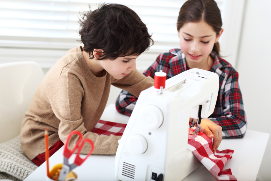 *Journée complète* - Couture - Du 2 au 5 Janvier (8-16 ans)
