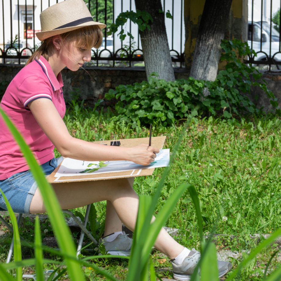Cours de dessin au musée ou en plein air - À partir de 8 ans