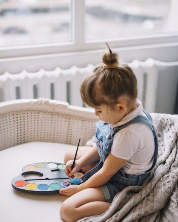 *Matin* - Arts Plastiques - Du 30 Juin au 4 Juillet - de 10h30 à 12h30 - de 4 à 7 ans