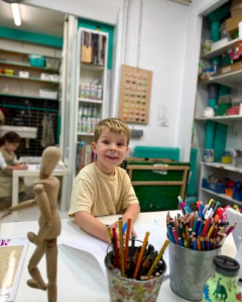 *Après-midi*- Arts Plastiques - Du lundi 24 au vendredi 28 Aout - de 14h00 à 16h00 - à partir de 4 ans