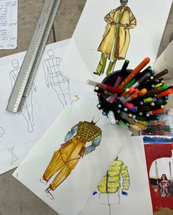 *Journée complète* - Dessin de mode et stylisme - Du 6 juillet au 10 juillet - de 10h30 à 16h00 - à partir de 8 ans